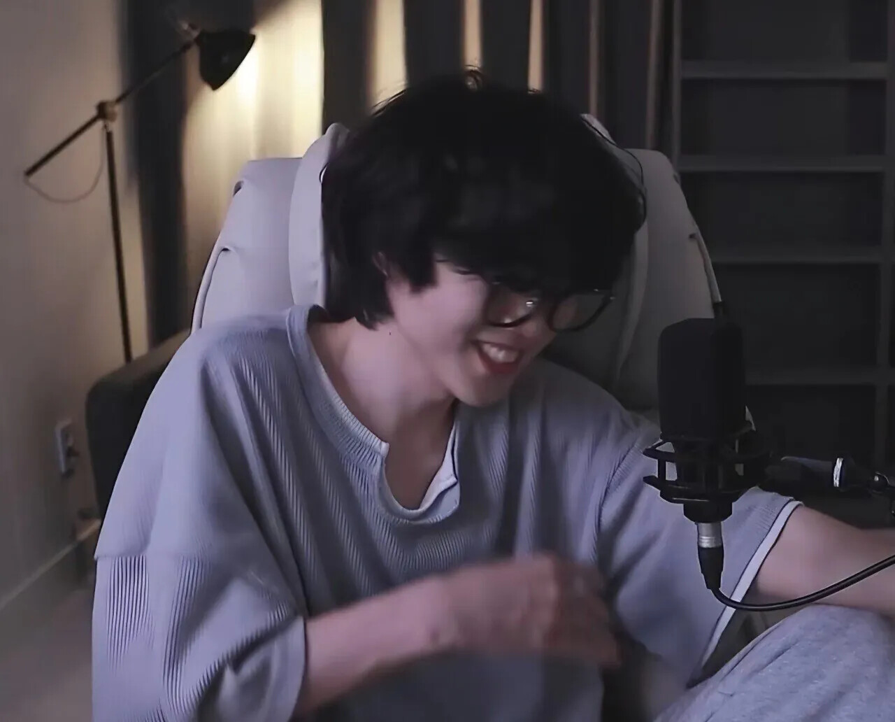 게시물 이미지